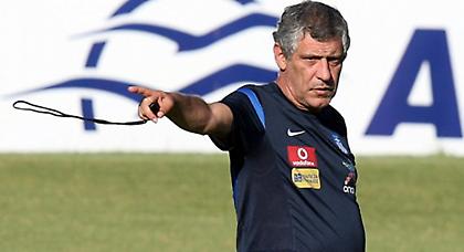 «Ψήνει» τον Σάντος με μπόνους