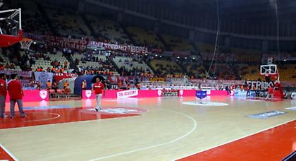 Με ασφάλεια στο ΣΕΦ ο ΠΑΟ (vid)