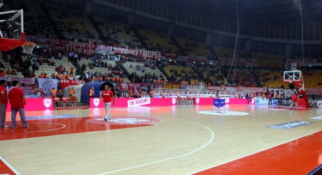 Με ασφάλεια στο ΣΕΦ ο ΠΑΟ (vid)