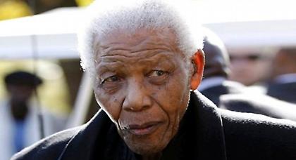 Στο νοσοκομείο με λοίμωξη του αναπνευστικού ο Μαντέλα