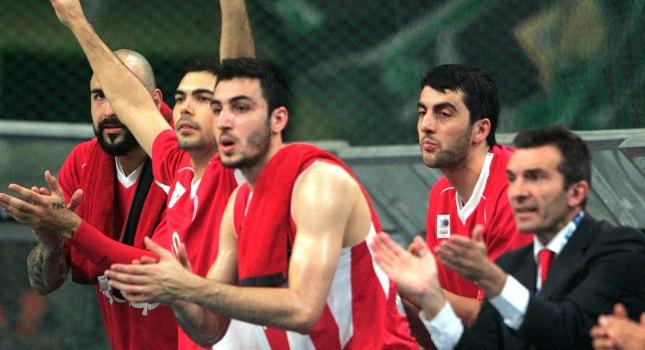 Κατσίβελης: «Πρέπει να συγκεντρωθούμε»