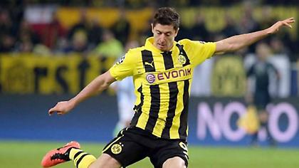 «Δεν πουλάμε τον Λεβαντόφσκι στην Μπάγερν»