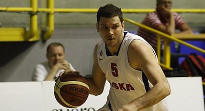 Μένει στην ΤΣΣΚΑ ο Μίτσοφ