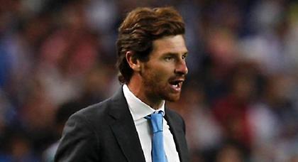 Ο Βίλας-Μπόας στη θέση του Αντσελότι