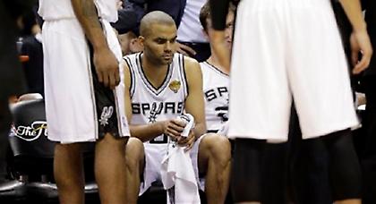 Αγωνία για Πάρκερ