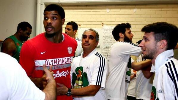 Έδωσαν συγχαρητήρια στον Παναθηναϊκό οι «ερυθρόλευκοι»