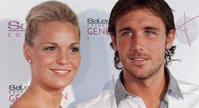 Αυτή… αποφασίζει