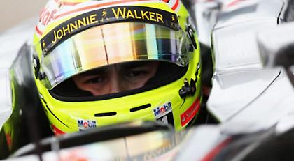 Απτόητος ο Πέρες