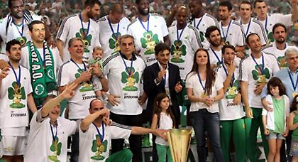 Πάνε μπουζούκια οι πρωταθλητές