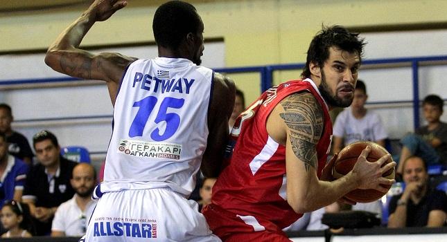 Βλέπουν Πέτγουεϊ στον Ολυμπιακό