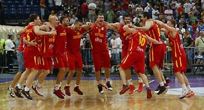 Με Πέκοβιτς και Βούτσεβιτς το Μαυροβούνιο