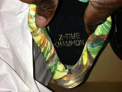 Οι αλαζονικές… σόλες του Λεμπρόν