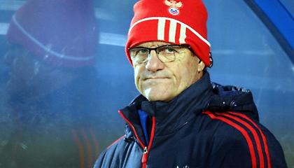 Θέλουν να είναι… σίγουροι με Καπέλο