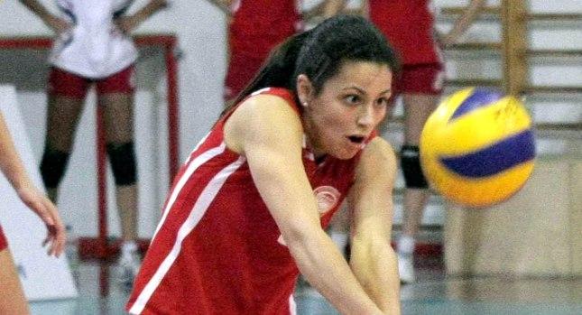 Μένει στον Ολυμπιακό η Κοσμά