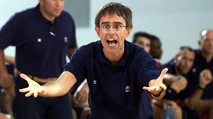 Ο Κρέσπι στον πάγκο της Σιένα