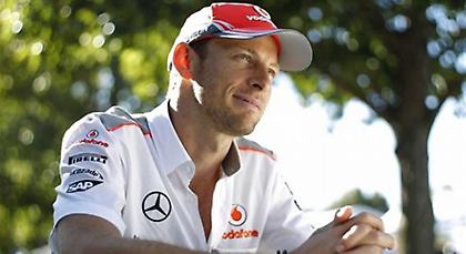 Δεν τα παρατά ο Μπάτον