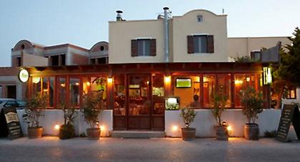 Ζήστε τον… Mytho σας, στη Σαντορίνη!