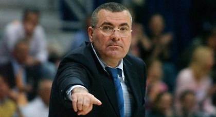 Αναλαμβάνει την Τσεντεβίτα ο Ρέπεσα