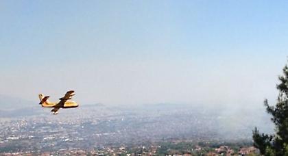 Φωτιά στους πρόποδες της Πάρνηθας