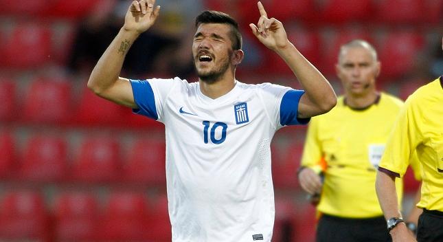 Τρίβουν τα χέρια τους με Κολοβό στην Πλατεία