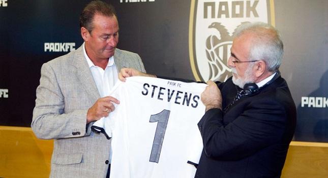 Στέφενς: «Όλοι μαζί θα πάμε μπροστά»