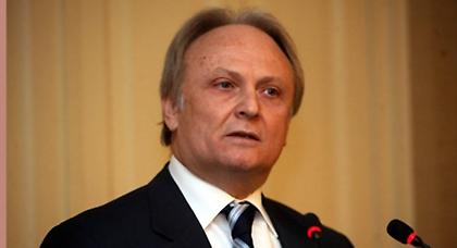 Για να βολευτούν όλοι οι «δικοί» μας