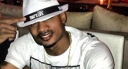 Ο παίκτης της Ρεάλ και η γυμνόστηθη χορεύτρια (Pics)