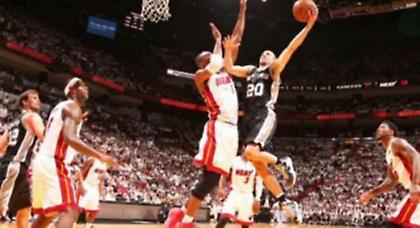 Το διαφημιστικό των... πρωταθλητών Σπερς (video)