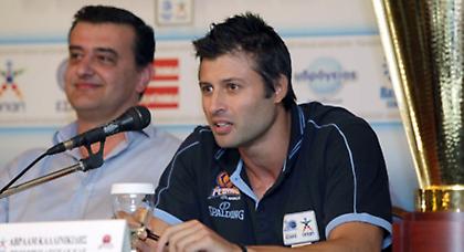 Ανανέωσε ο Καλλινικίδης