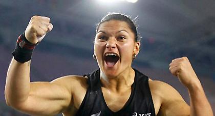 Κορυφαίες επιδόσεις από Ανταμς, Ντιμπάμπα, Ντεφάρ