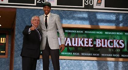 Κανονικά με Εθνική Νέων ο Αντετοκούνμπο