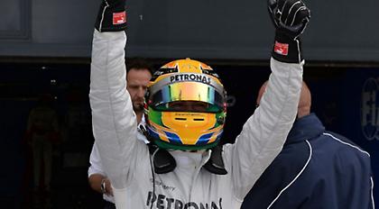 Τους βάζει τα γυαλιά η Mercedes