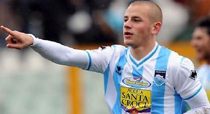 Βάις: Ένα όνομα, πολλές ιστορίες