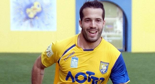 Ανανέωσε ο Μπελόν