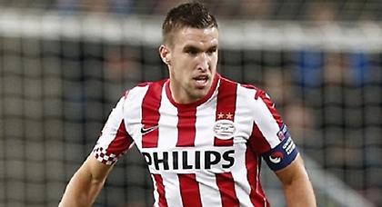 Μένει στην Αιντχόφεν ο Στρούτμαν