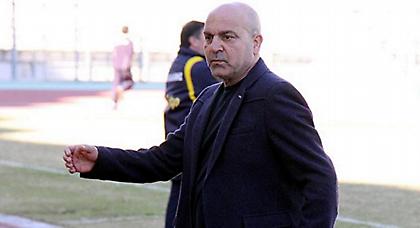 Επιστροφή στους πάγκους για Χατζάρα