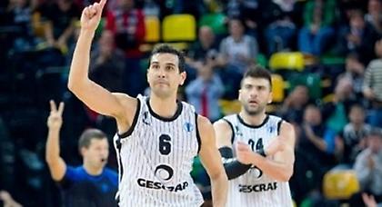 Ελεύθεροι Βασιλειάδης, Ζήσης