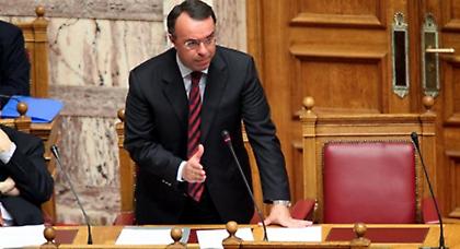 Αναδιάρθρωση των αμυντικών βιομηχανιών προανήγγειλε ο Σταϊκούρας