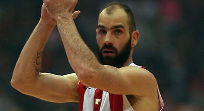 Γι’ αυτό μένει ο Σπανούλης…