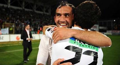 Χαμζάογλου: «Θέλουμε να συνεχίσει μαζί μας ο Γκέκας»