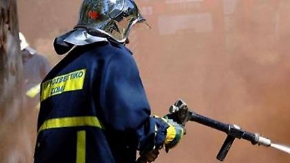 Σε εξέλιξη βρίσκεται φωτιά στο Στεφάνι Κορινθίας