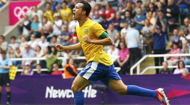 «Κλέβει» Νταμιάο η Νάπολι