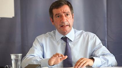 Προπηλακίσθηκε ο Γιώργος Καμίνης