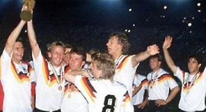 Τα «πάντσερ» έκαναν τον Μαραντόνα να κλάψει