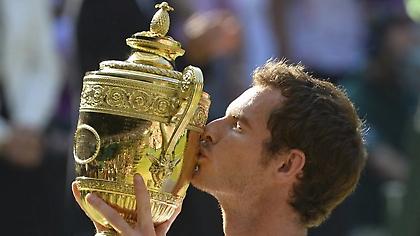 Δώρισε όλο το έπαθλο του Γουίμπλεντον ο Μάρεϊ