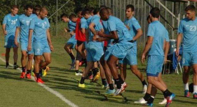 Εν αναμονή του πρώτου φιλικού...