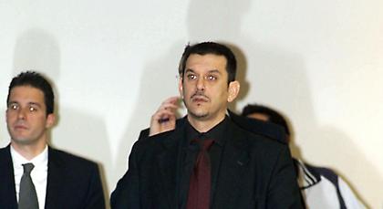 Ο Νίκου στον πάγκο της Καβάλας