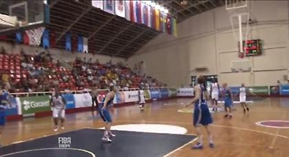 Από το… σπίτι της (video)