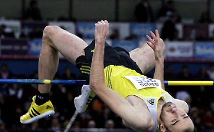 Στη Βουδαπέστη Μπανιώτης, Δουβαλίδης