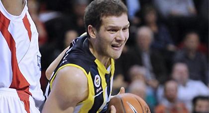 Μένει στη Φενέρ ο Μπογκντάνοβιτς